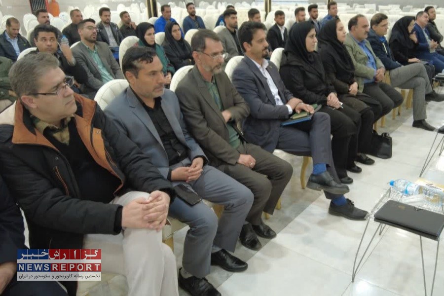 معاون پشتیبانی و منابع انسانی بنیاد مسکن کشور از کانون بازنشستگان فارس بازدید کرد