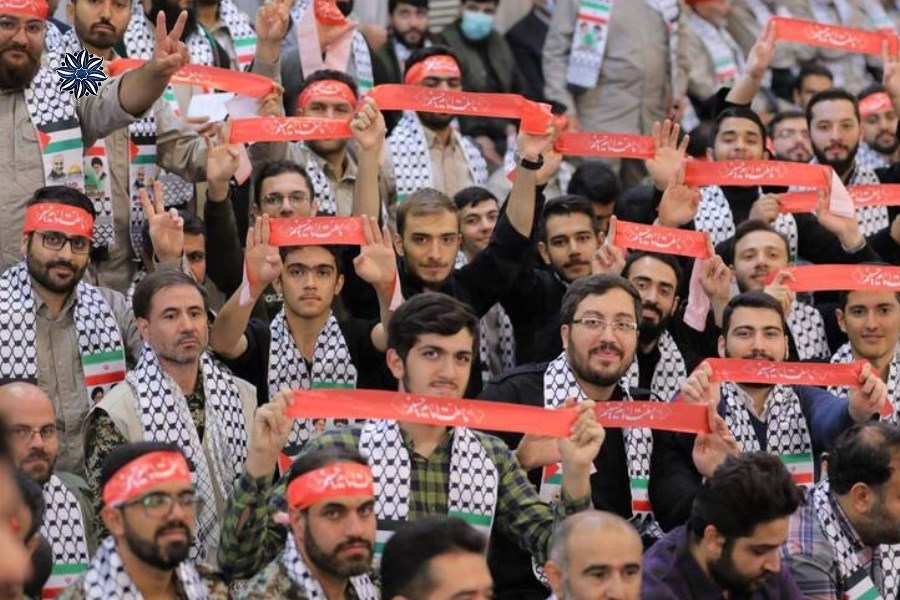 میراث امام راحل و ندای رهبری: بسیج، سنگر دفاع از ایران در برابر تهدیدها